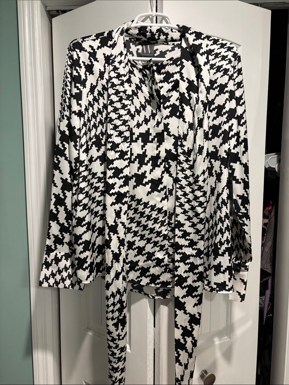 Worthington Black & White Houndstooth Tie-Neck Blouse